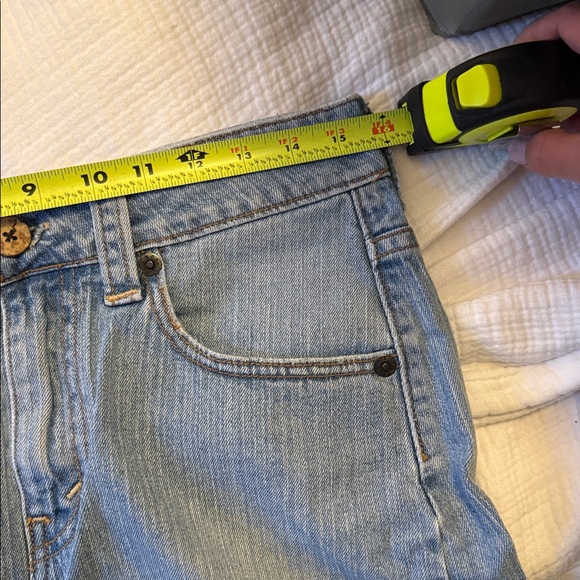 Levi’s blue jean skirt - Picture 4 of 4